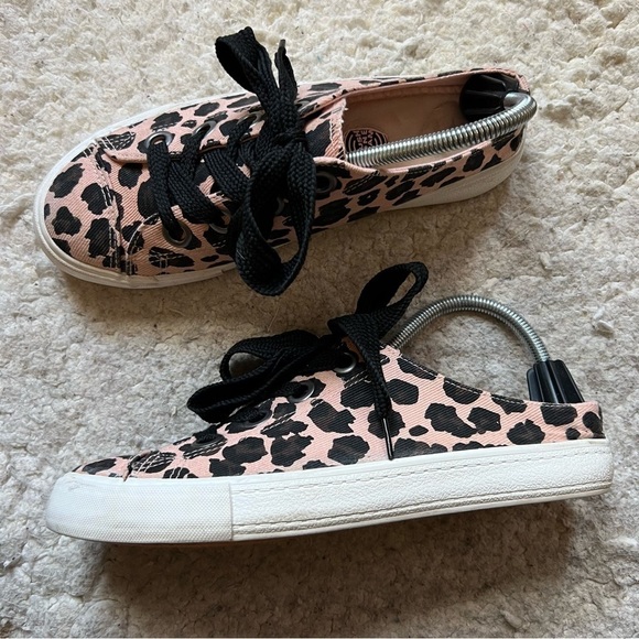 Rocket Dog Athena Pink Cheetah Back Less Slip-on Sneaker Size 9 - Picture 10 of 10